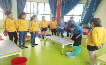 学保育员的心得体会7篇