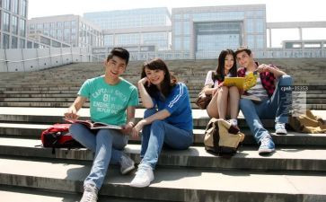 大二学生学期总结8篇