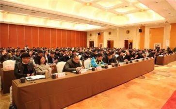 校长表彰大会讲话稿6篇