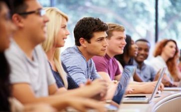大学励志演讲稿600字8篇
