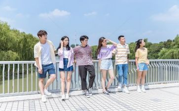 励志的大学演讲稿推荐8篇