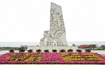 丰碑读后感6篇