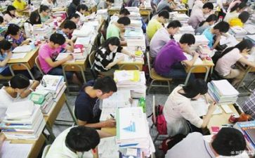 以奋战高考的演讲稿8篇