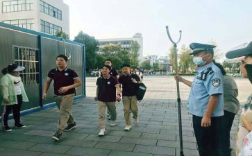 小学爱护校园的演讲稿7篇