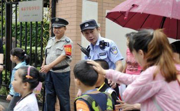 爱护校园保护环境的演讲稿7篇