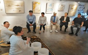 教师为爱坚守演讲稿8篇
