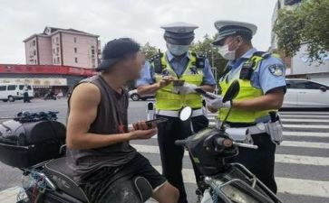 交警进学校演讲稿7篇