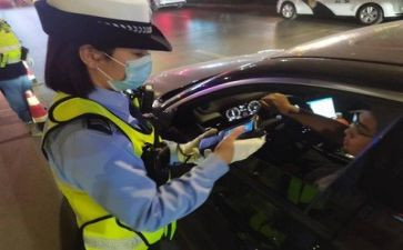 老交警个人总结8篇