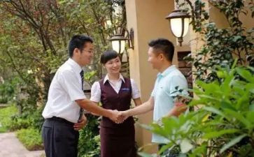 物业客服年终总结个人总结模板8篇
