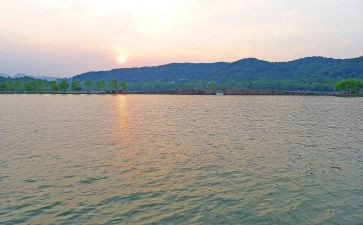 杭州西湖旅游记作文6篇