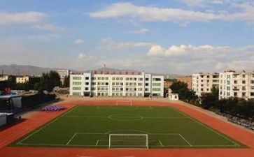 我在学校的生活演讲稿5篇