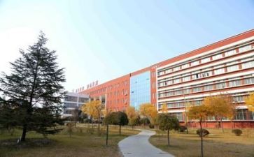 关于我的学校的演讲稿5篇